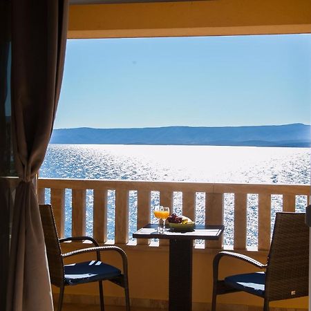 בול Hotel Villa Dzamonja מראה חיצוני תמונה